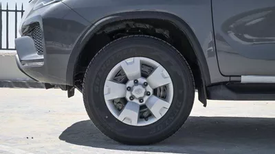Toyota Fortuner GX2 TOYOTA FORTUNER 2.7 L 4*4 AC DEGITAL-3