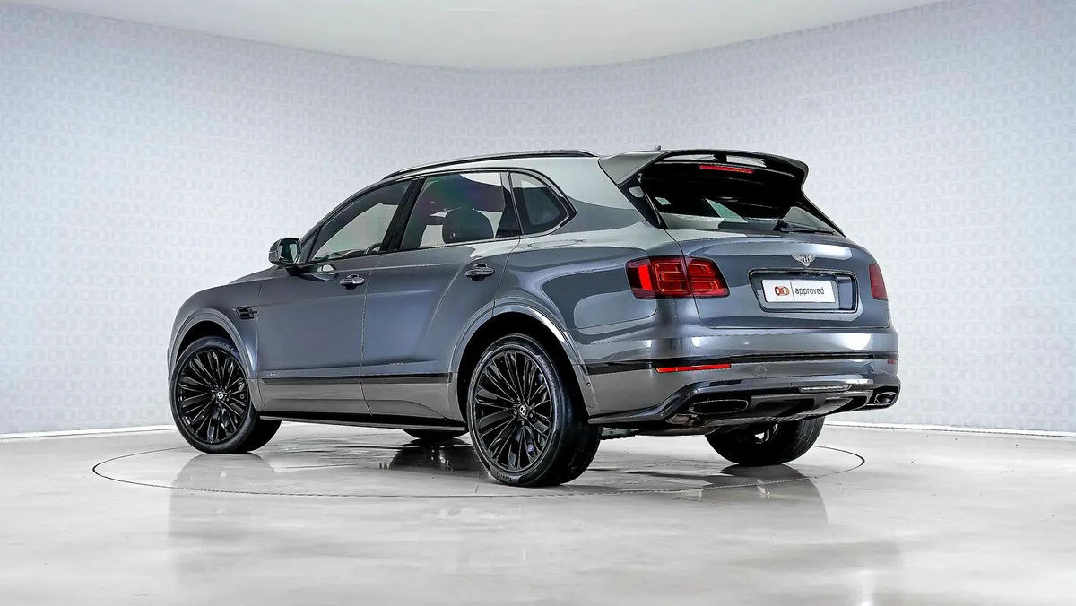 Bentley Bentayga W12 Speed-8-8