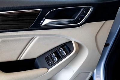 AED 800 Monthly l MG RX5 Luxury 2.0L l Zero Down Payment l 1 year Warranty-6