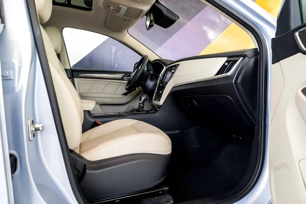 AED 800 Monthly l MG RX5 Luxury 2.0L l Zero Down Payment l 1 year Warranty