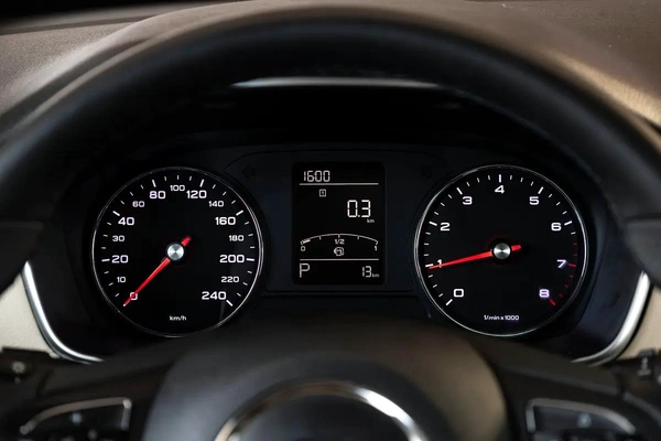 AED 800 Monthly l MG RX5 Luxury 2.0L l Zero Down Payment l 1 year Warranty