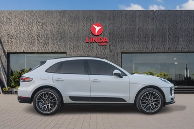 Porsche Macan 2021-8