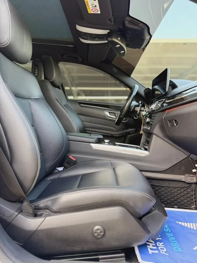 Mercedes-Benz E-Class E-300 l 4Matic l Japanese Specs Model - 2015-10