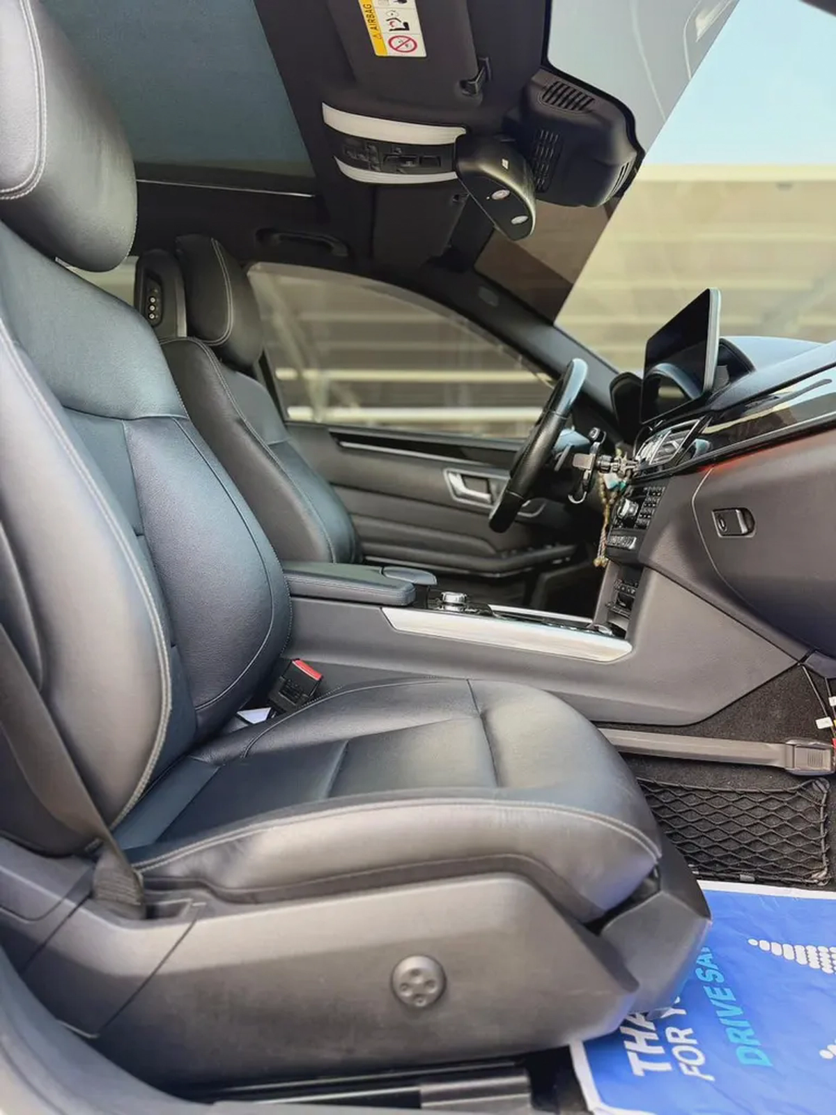 Mercedes-Benz E-Class E-300 l 4Matic l Japanese Specs Model - 2015-10-10