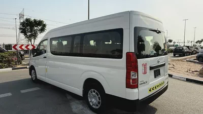 Toyota Hiace GLS 2023 GCC Specs! 13seat! Excellent condition-4