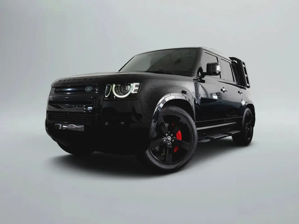 6,691 AED / 60 months | 0% DP | 2024 Land Rover Defender 110 P400 HSE / Land Rover Warranty
