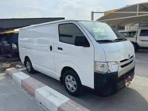 Toyota Hiace Commuter 2018 GCC Specs
