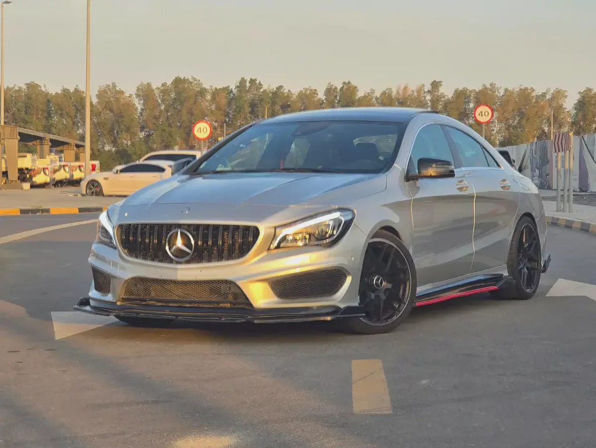 مرسيدس CLA45 مواصفات خليجية 2015 بحالة جيدة