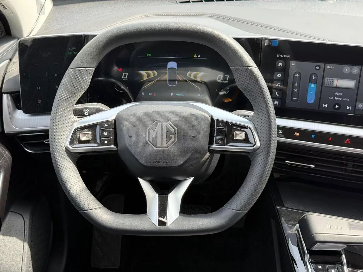 MG One LUX 1.5L Petrol 2024 Export Price @ 47,000 AED-10-0