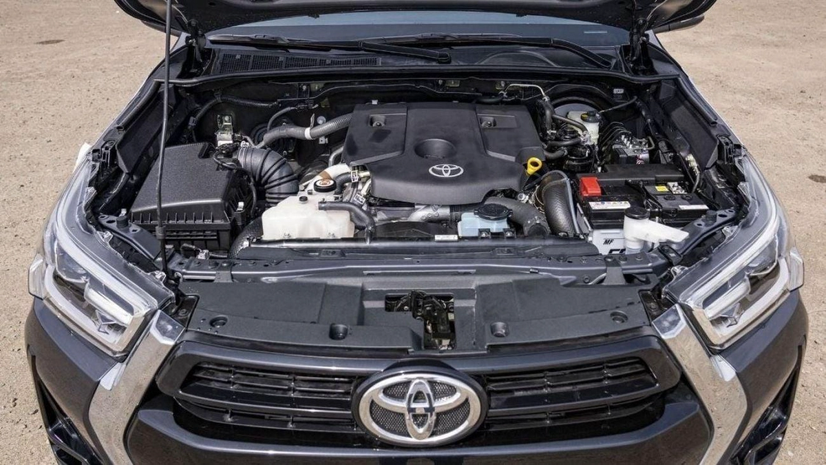 Toyota Hilux SGLX Toyota Hilux Sr5 2.4L Diesel 2024 full option for export only