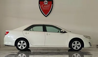Toyota Camry SE S+ 2.5L-4CYL EXCELLENT CONDITION-2