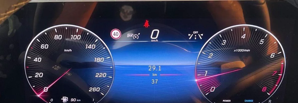 Mercedes Benz V300 AVANTGARDE 5 years Warranty 2025 GCC-12-0