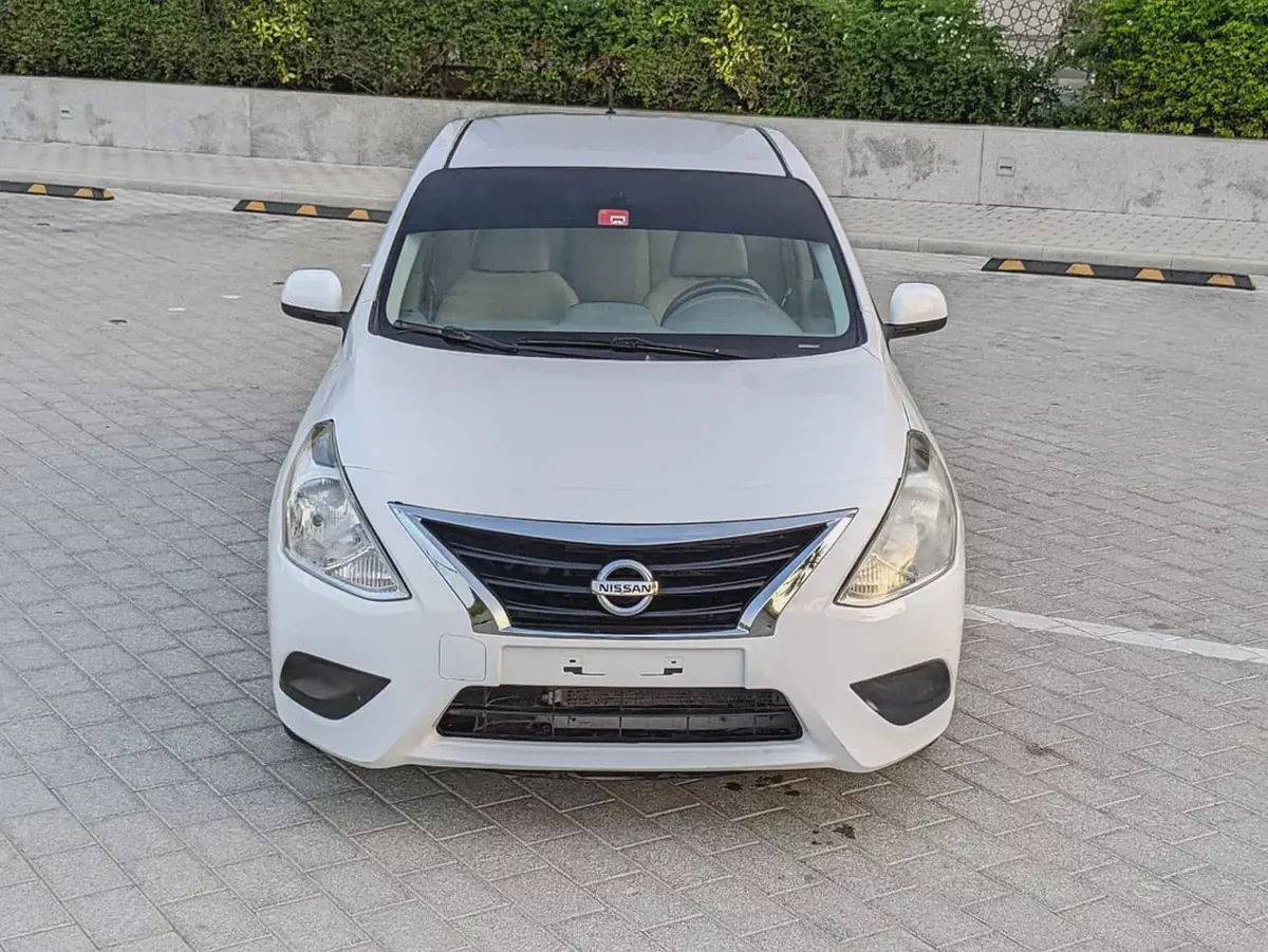 Nissan Sunny 2018 EX Saloon GCC Specs Immaculate Condition With Low KM Perfect Family Sedan-6-6