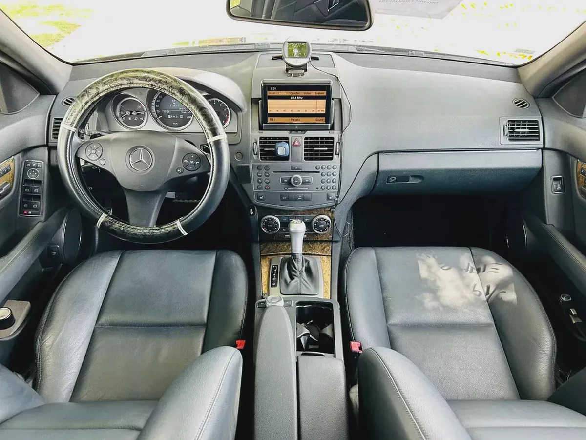 BENZ C300 | 2010 | ONLY | 111271 KM | JAPAN IMPORT | CLEAN TITLE-9-9