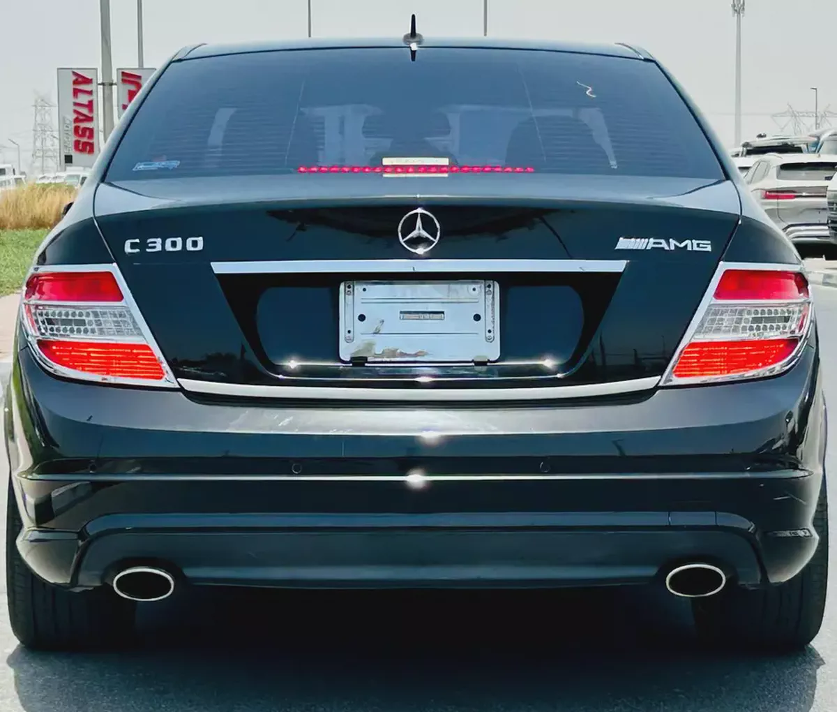 BENZ C300 | 2010 | ONLY | 111271 KM | JAPAN IMPORT | CLEAN TITLE-5-5