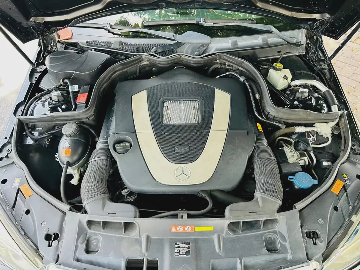 BENZ C300 | 2010 | ONLY | 111271 KM | JAPAN IMPORT | CLEAN TITLE-7-7