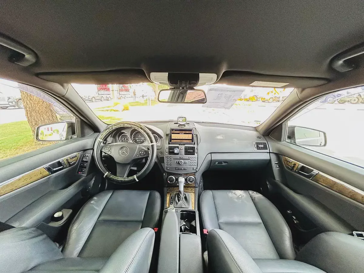 BENZ C300 | 2010 | ONLY | 111271 KM | JAPAN IMPORT | CLEAN TITLE-8-8