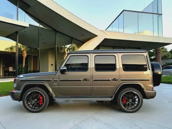 AED 8,960 P.M | 0% DOWN PAYMENT | MERCEDES-BENZ G63 AMG | 4.0L V8 BITURBO | 2022 | KOREAN SPECS