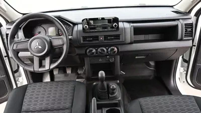 Mitsubishi L200 GLX Mitsubishi L200 2.4L Diesel MT MY2024-7