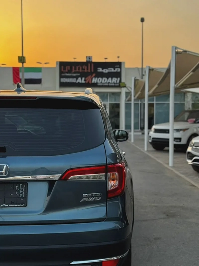 HONDA PILOT (2019) //GCC//TOURING// FULL OPTIONS//GOOD CONDITION-7