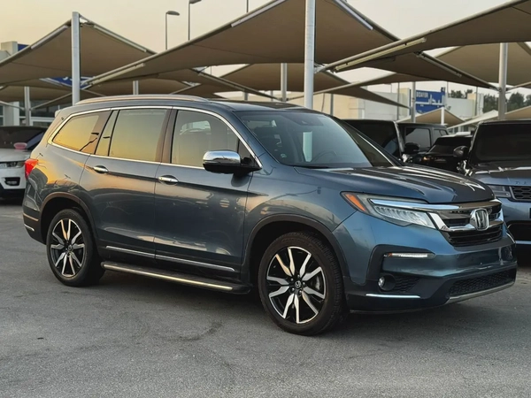 HONDA PILOT (2019) //GCC//TOURING// FULL OPTIONS//GOOD CONDITION