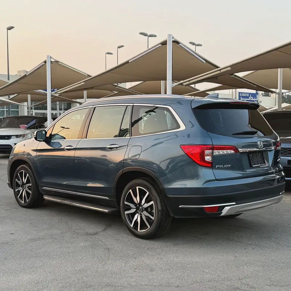 HONDA PILOT (2019) //GCC//TOURING// FULL OPTIONS//GOOD CONDITION-5-5