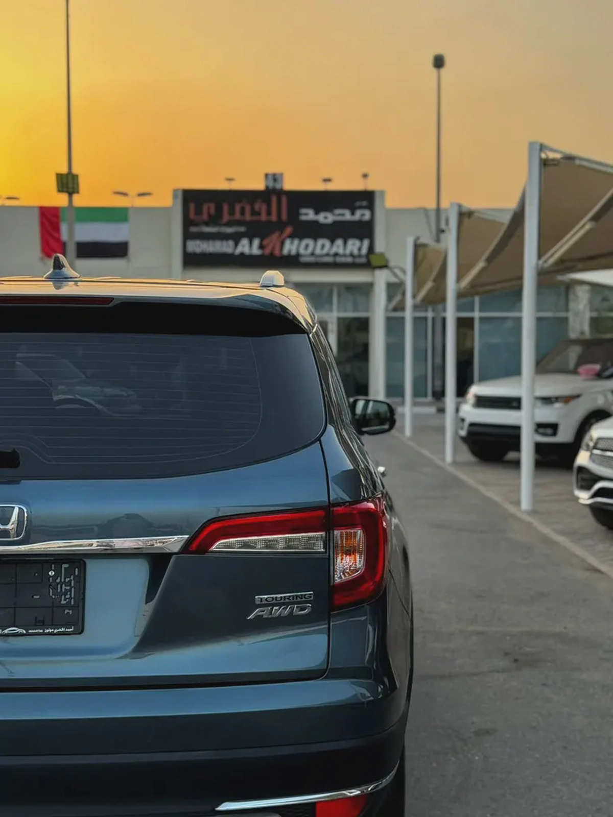 HONDA PILOT (2019) //GCC//TOURING// FULL OPTIONS//GOOD CONDITION-7-7