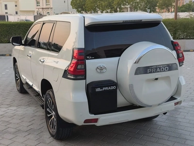 Toyota  Prado 2011  Facelifted 2023 | 2.7L V4 | Exterior & Interior Excellent Condition-14