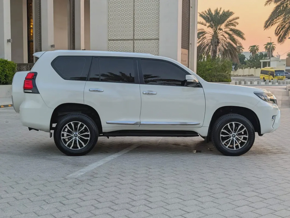 Toyota  Prado 2011  Facelifted 2023 | 2.7L V4 | Exterior & Interior Excellent Condition-16-16