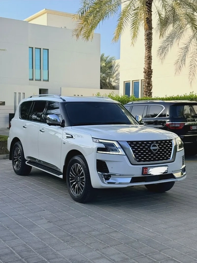 Nissan Patrol LE Platinum 2023 GCC Specs-1