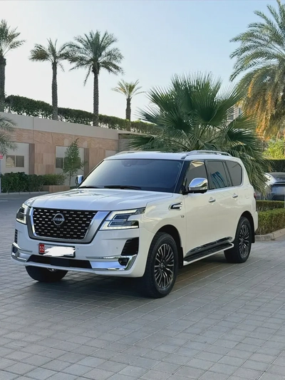 Nissan Patrol LE Platinum 2023 GCC Specs-3