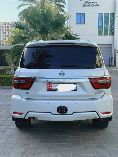 Nissan Patrol LE Platinum 2023 GCC Specs-5