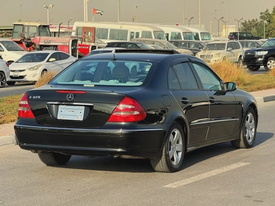 Mercedes Benz E320 2004 73000km - Beige Interior - Original Paint - Japan Import - Clean Title-4