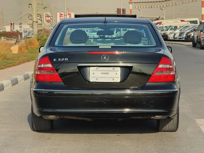 Mercedes Benz E320 2004 73000km - Beige Interior - Original Paint - Japan Import - Clean Title-5