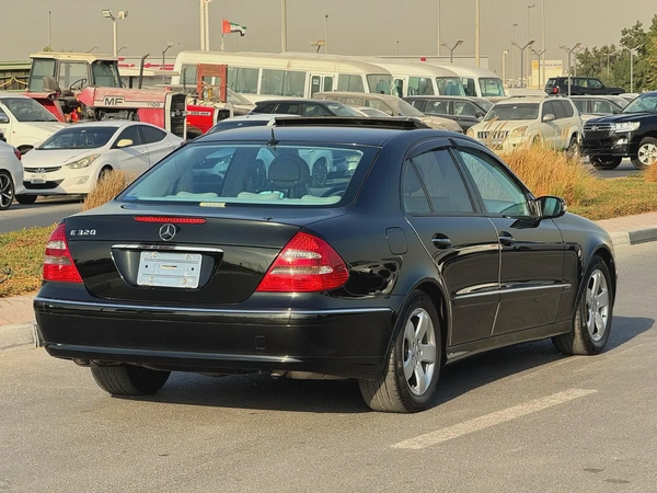 Mercedes Benz E320 2004 73000km - Beige Interior - Original Paint - Japan Import - Clean Title