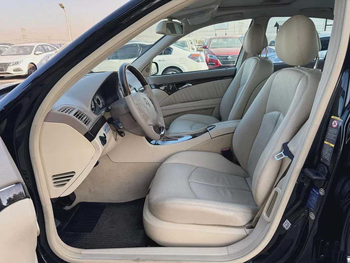 Mercedes Benz E320 2004 73000km - Beige Interior - Original Paint - Japan Import - Clean Title-11-11