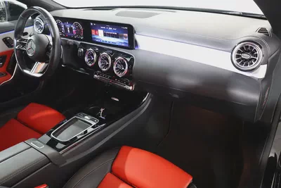 Mercedes CLA 250 4MATIC 2024 I GARGASH WARRANTY + SERVICE CONTRACT I GCC Specs I ACCIDENTS FREE-16