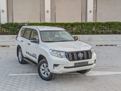 TOYOTA PRADO 2023 V4 2.7L ORIGINAL PAINT LOW MILEAGE IN EXCELLENT CONDITION-0