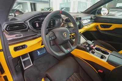 Lamborghini Urus SE | 2025 | 0 km | Carbon Fiber-8