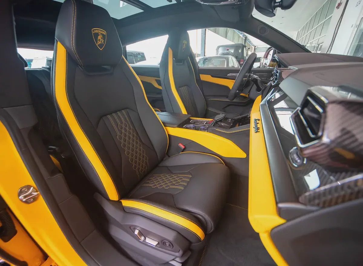 Lamborghini Urus SE | 2025 | 0 km | Carbon Fiber-13-13
