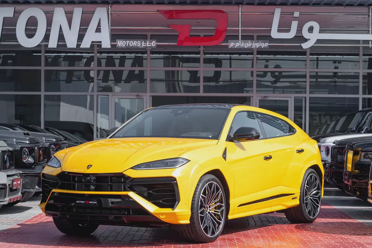 Lamborghini Urus SE | 2025 | 0 km | Carbon Fiber-1-1