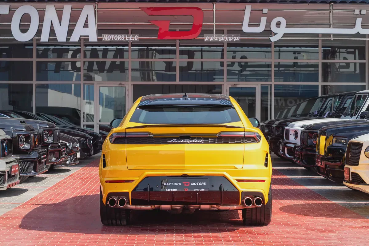 Lamborghini Urus SE | 2025 | 0 km | Carbon Fiber-5-5