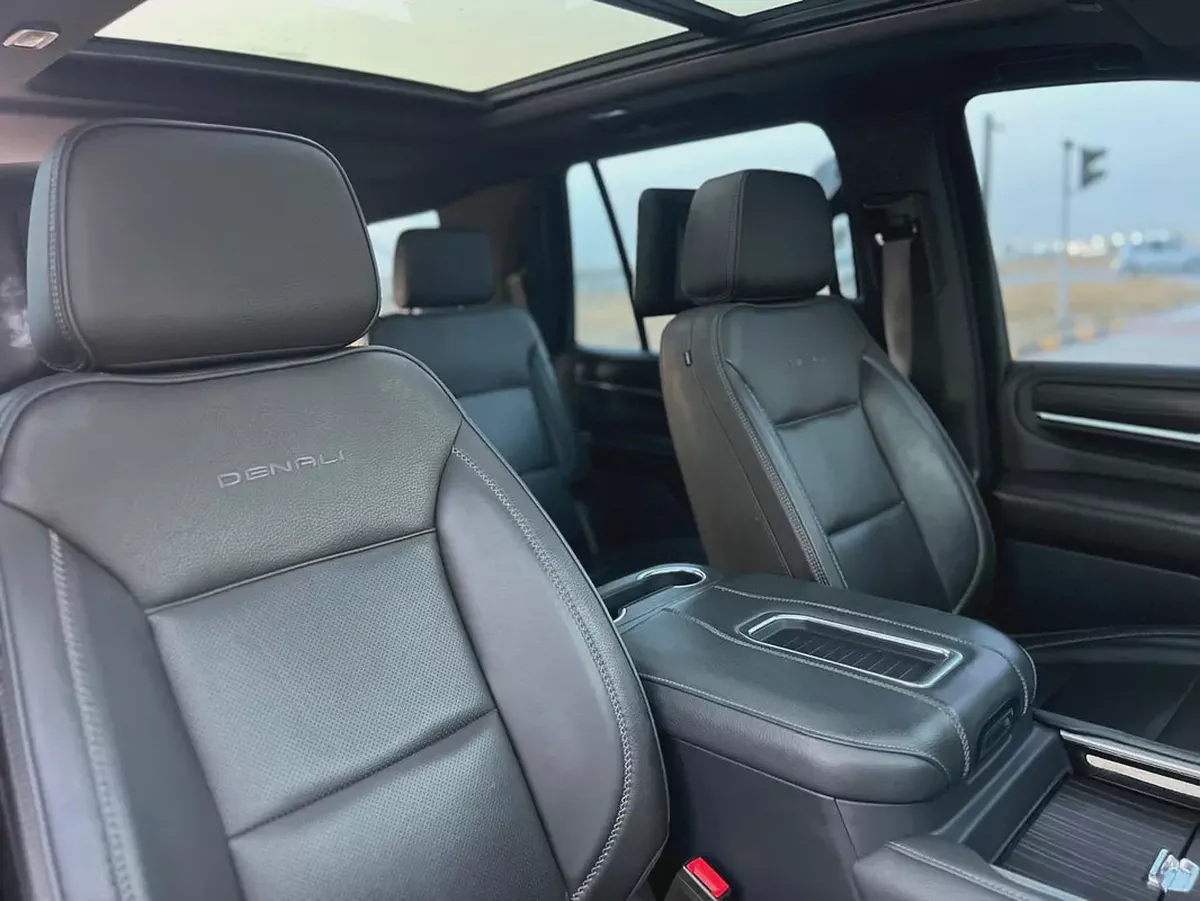 2023 GMC Yukon Denali | GCC Specs | Pristine Condition | Fully Loaded-13-13