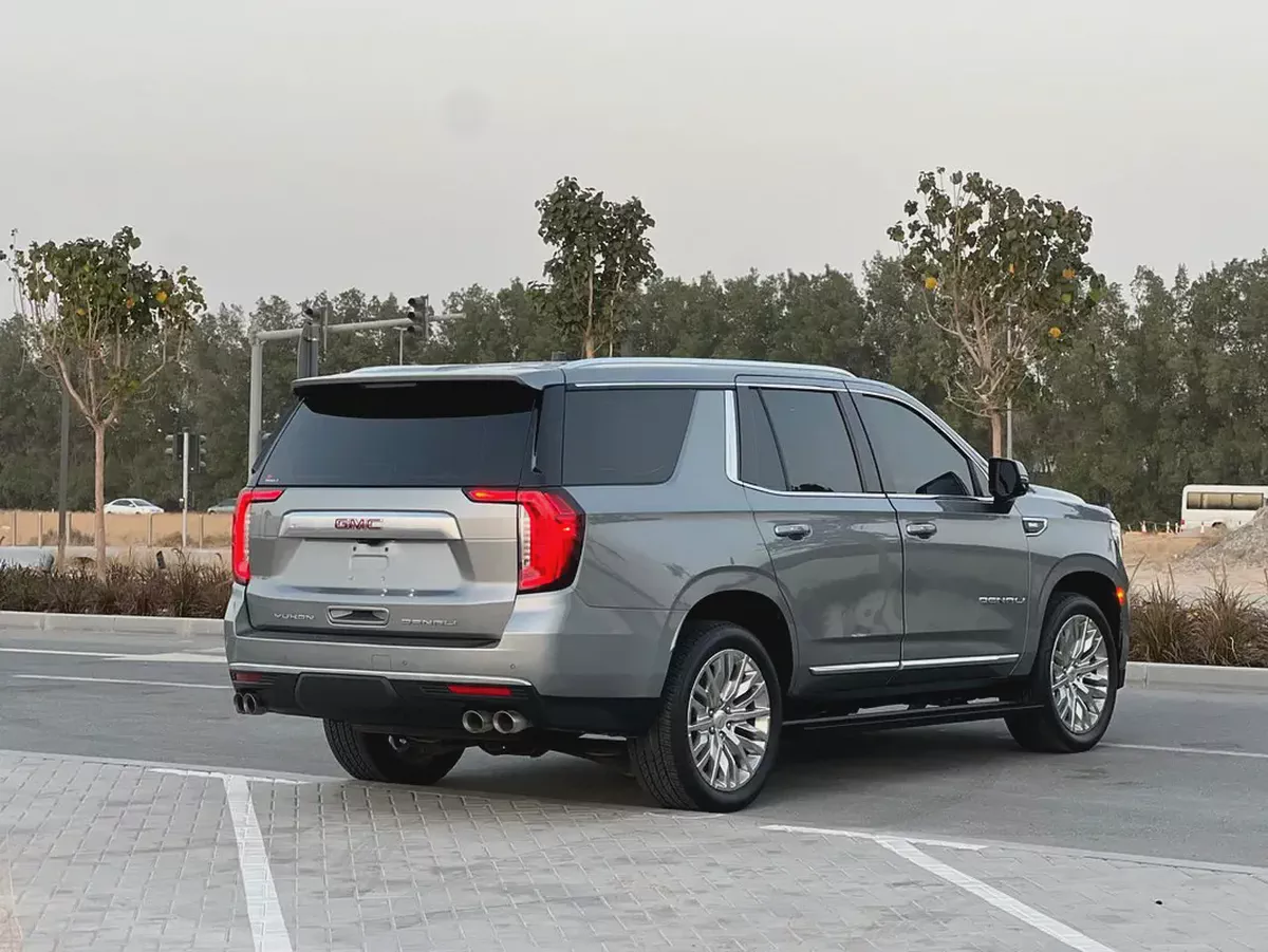 2023 GMC Yukon Denali | GCC Specs | Pristine Condition | Fully Loaded-18-18