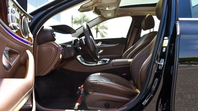 Mercedes-Benz E200-5