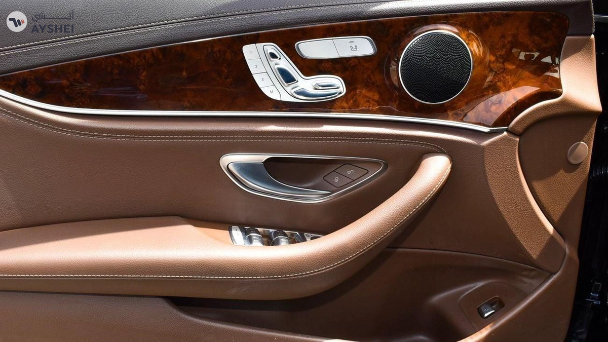 Mercedes-Benz E200-11-11