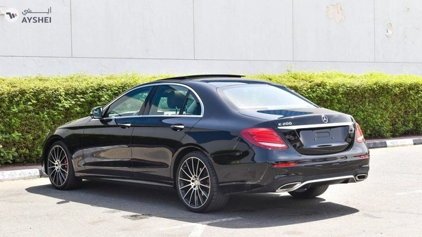 Mercedes-Benz E200