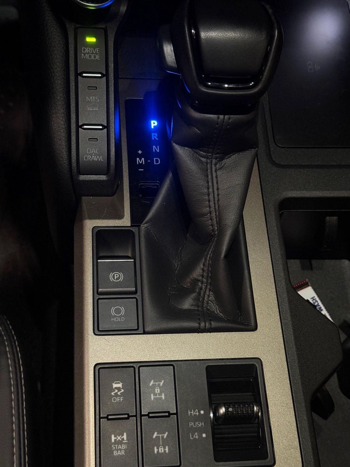 Toyota Prado VXR-12-0
