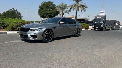 BMW M5 STD BMW 5 Series M5 2018 European specs-0