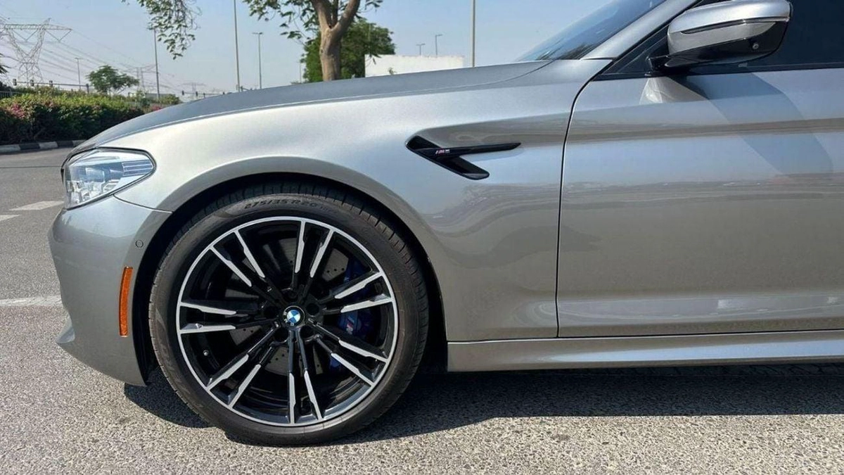 BMW M5 STD BMW 5 Series M5 2018 European specs-21-0